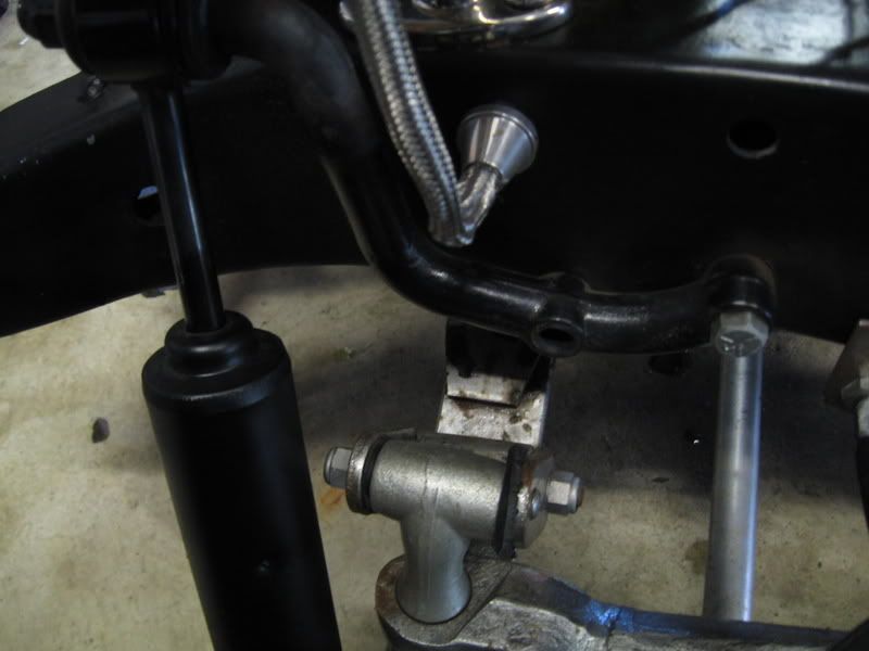 TECH HELP F1 Shock mounts & Death Wobble; Adjustable Perch vs Caster